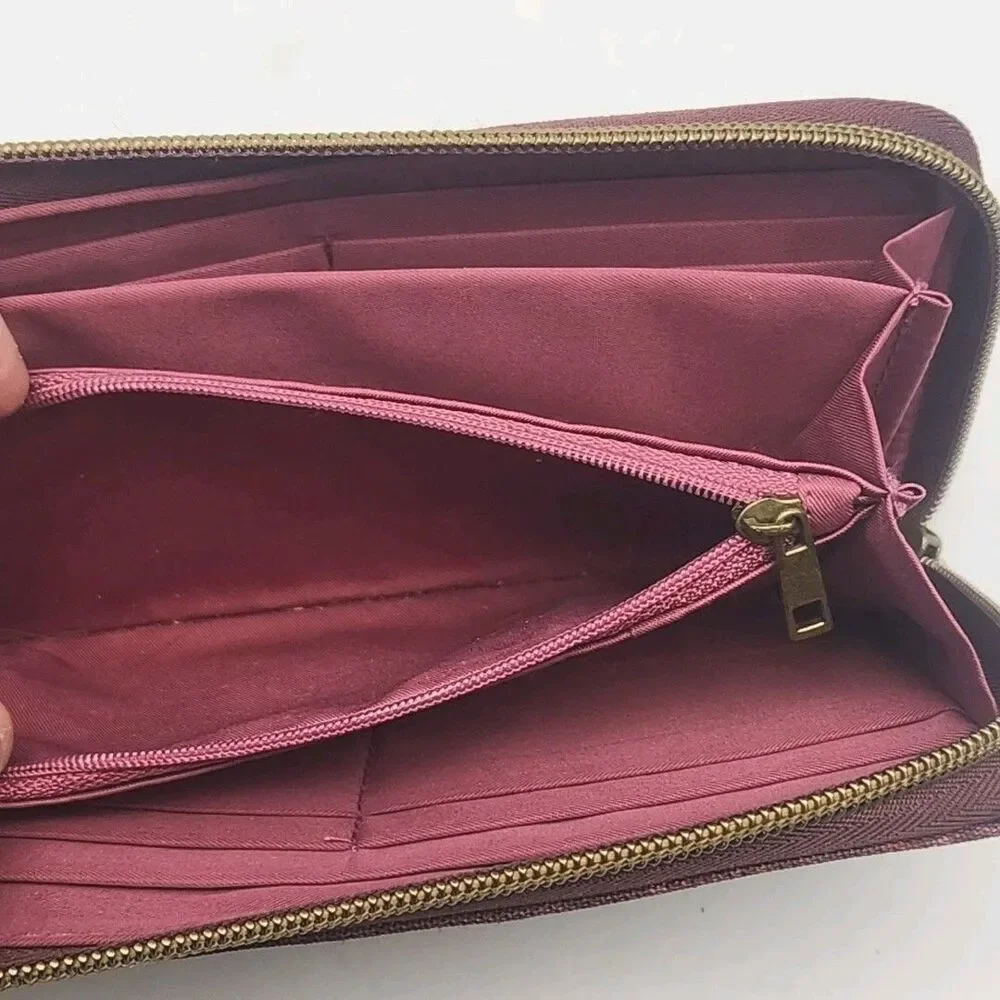 Travelon Wallet Wristlet Burgundy Floral Nylon 7.5